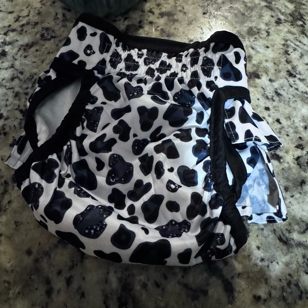 Black and White Animal Print Doggy Diaper Cover for girls 🐾🦮 Never Been Used